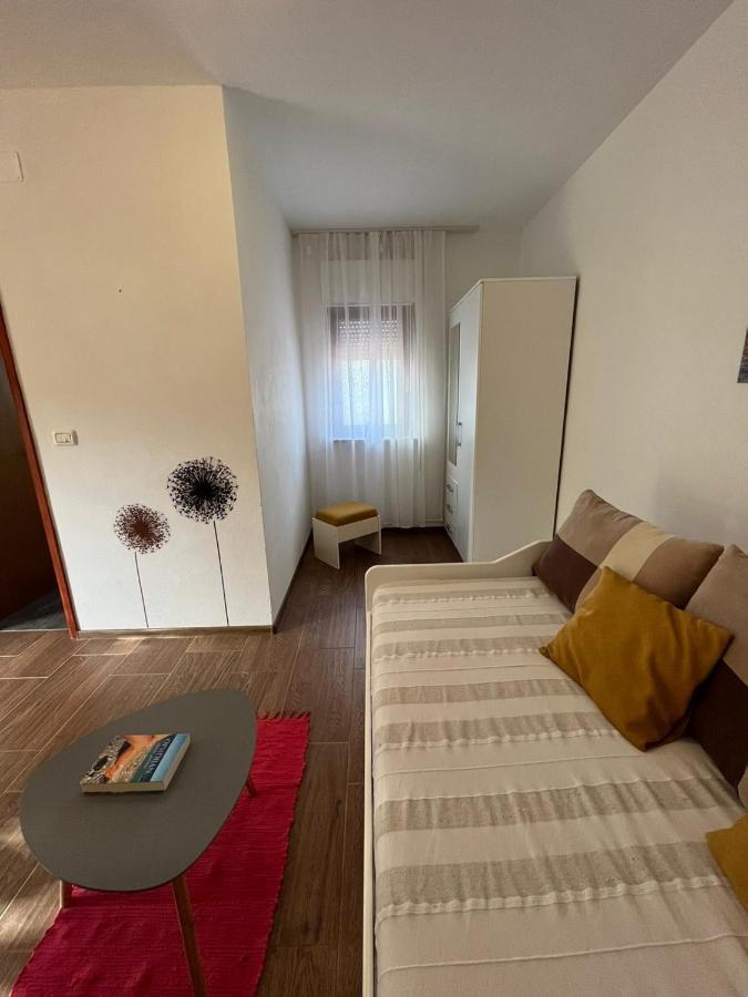 Studio Apartman San 3 ลิทซ์ยัน ภายนอก รูปภาพ